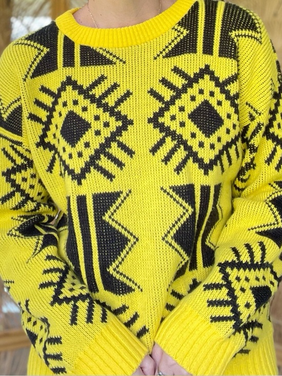 Sweaters - Vintage Retro Yellow and Black Geometric Aztec Funky Design Pullover Sweater